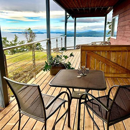 Shangri-La Oceanfront Vacation Home Bedwell Harbour Dış mekan fotoğraf