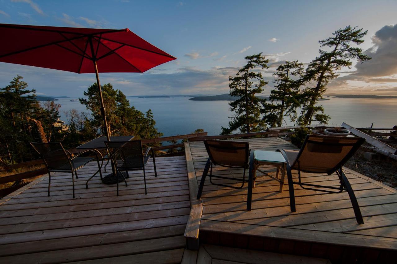 Shangri-La Oceanfront Vacation Home Bedwell Harbour Dış mekan fotoğraf